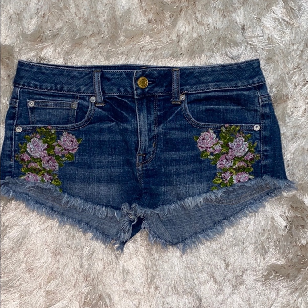 Stitched American eagle shorts